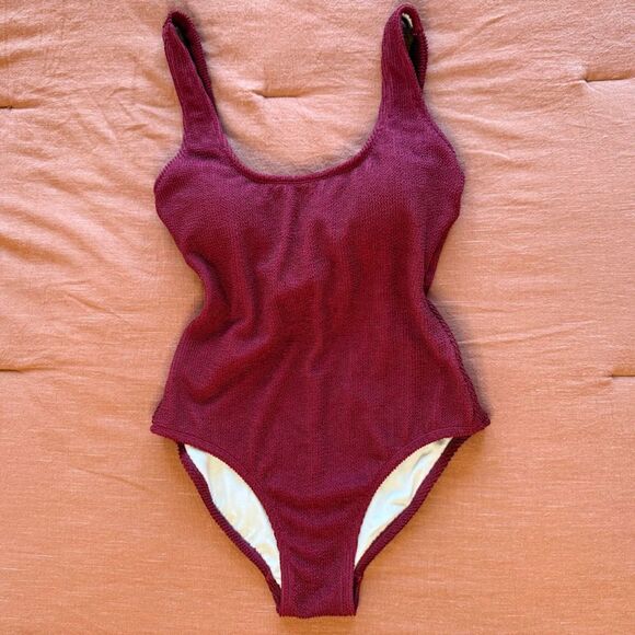 Kona Sol Crinkle Ribbed Scoop Tie Back Swimsuit in Burgundy Red Size Medium NWT - Picture 2 of 12